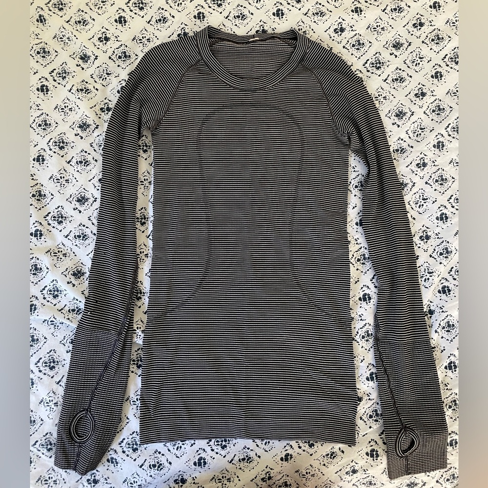 Lululemon long-sleeve black and white striped shirt